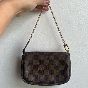 Louis Vuitton Mini Pochette Accessories Damier Canvas